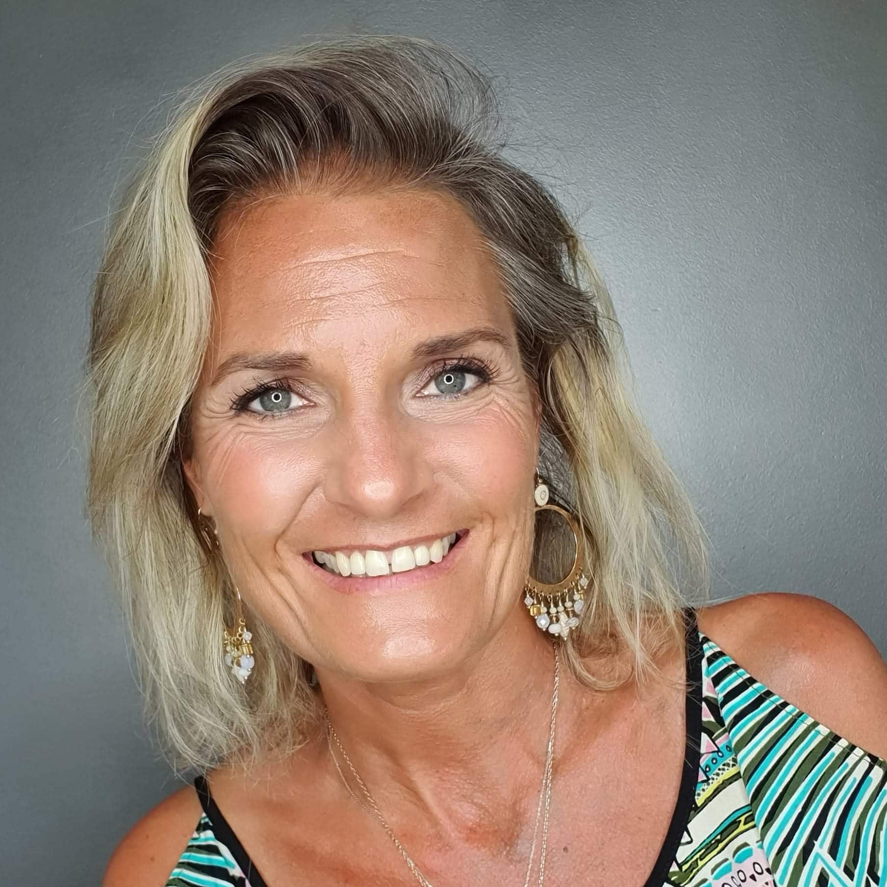 Ewa De Saporta - psychothérapeute, psychotraumatologue, énergéticienne